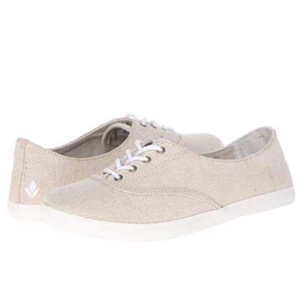 Reef ocean mist cream size 7.5 ladies shoes